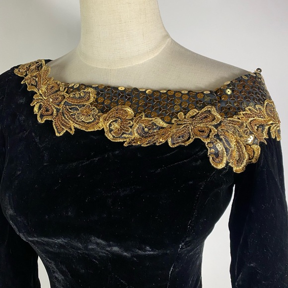 VINTAGE Black Velvet Gold Sequin Asymmetrical Long Sleeve Holiday Cocktail Dress - Picture 6 of 9
